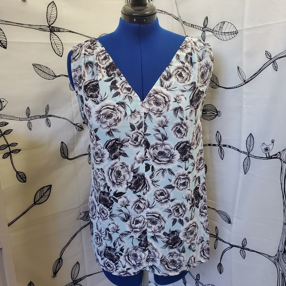 Torrid - Floral Tank Top